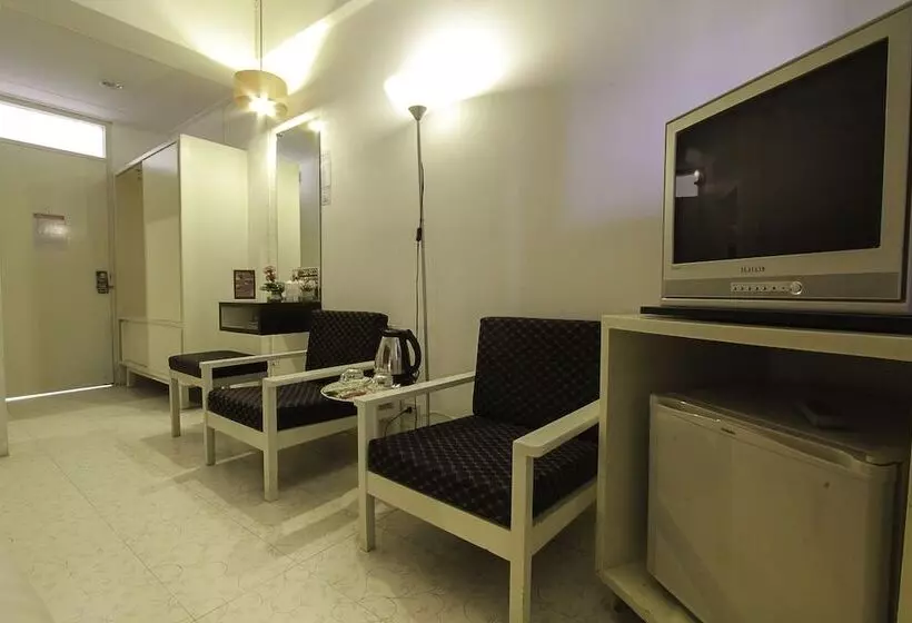 هتل The Ratchathani