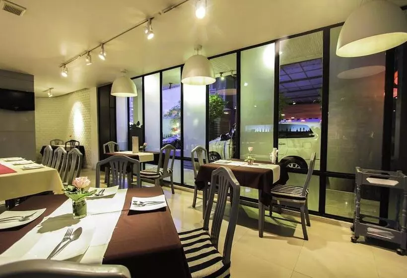 هتل The Ratchathani