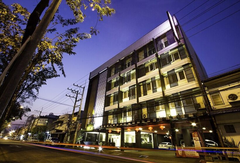 فندق The Ratchathani