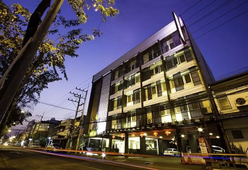 هتل The Ratchathani