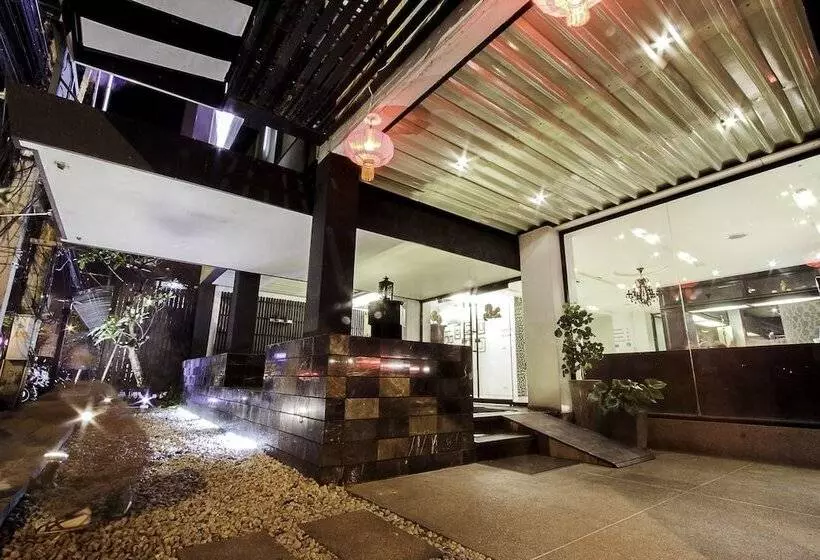 هتل The Ratchathani