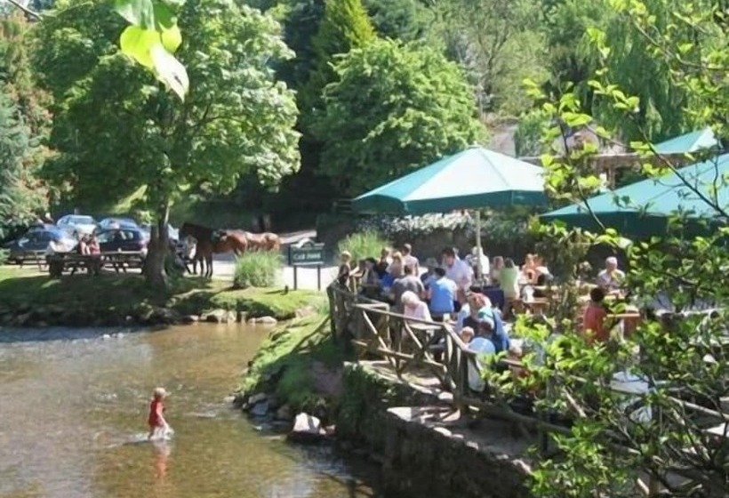 Отель The Watermans Arms