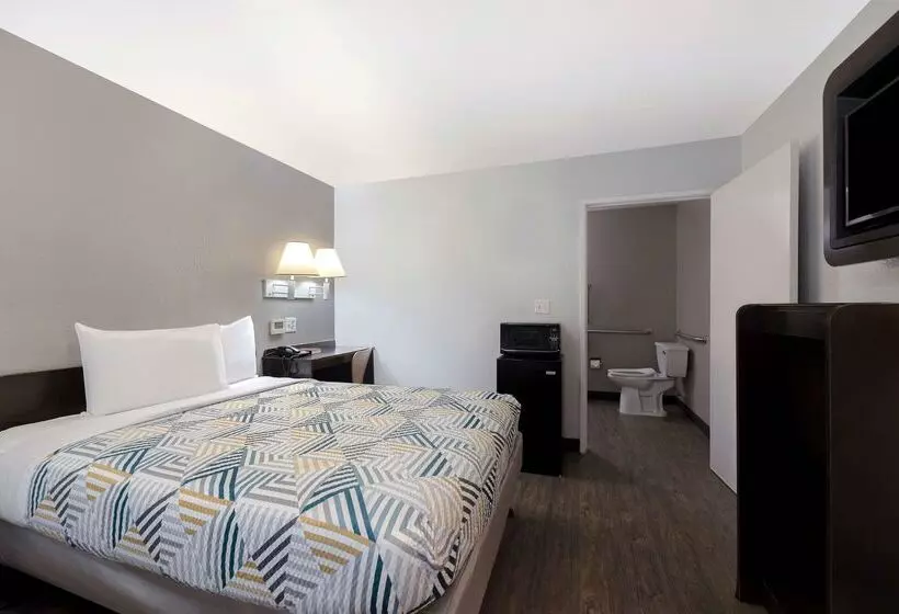 Motel 6san Antonio, Tx  West Seaworld