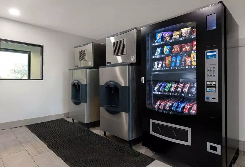 Motel 6san Antonio, Tx  West Seaworld