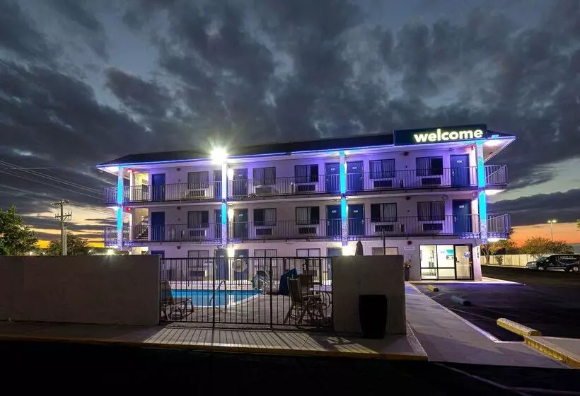 Motel 6san Antonio, Tx  West Seaworld