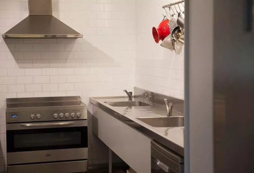 Пансион Burncroft Guest House