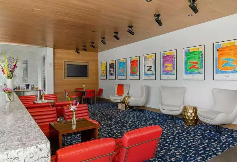 The Art Hotel Denver, Curio Collection By Hilton