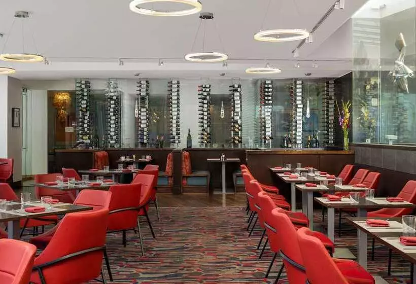 The Art Hotel Denver, Curio Collection By Hilton