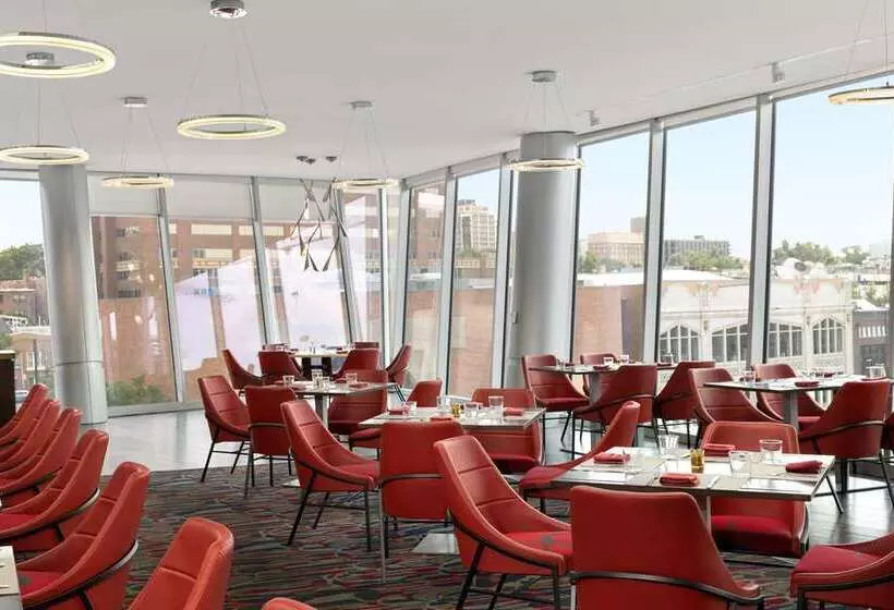 The Art Hotel Denver, Curio Collection By Hilton