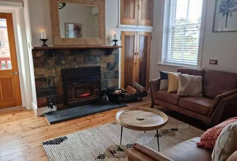 Aamiaismajoitus (B&B) Historic Mintaro Post Office