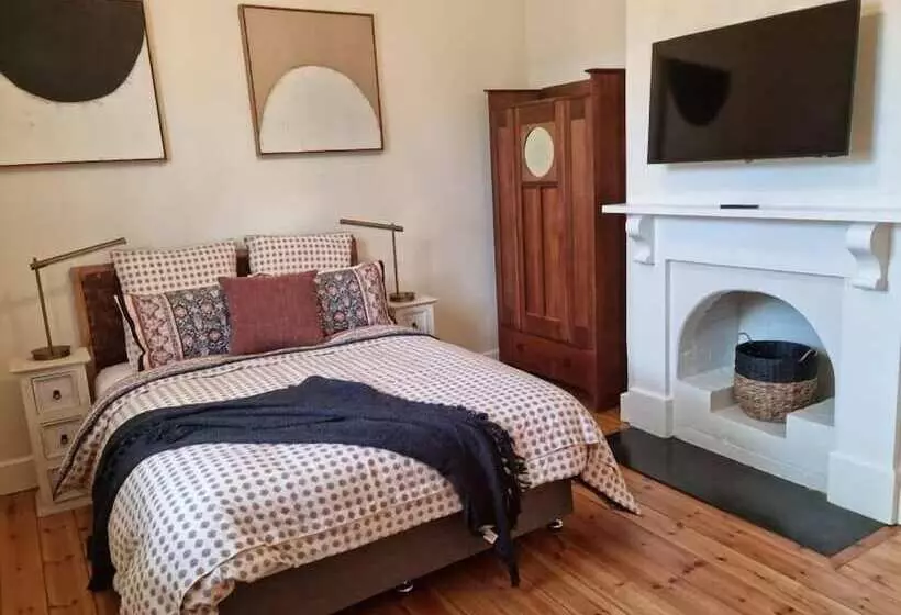 Aamiaismajoitus (B&B) Historic Mintaro Post Office