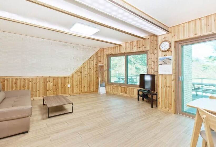 Eunseok Healing Maeul Pensionn