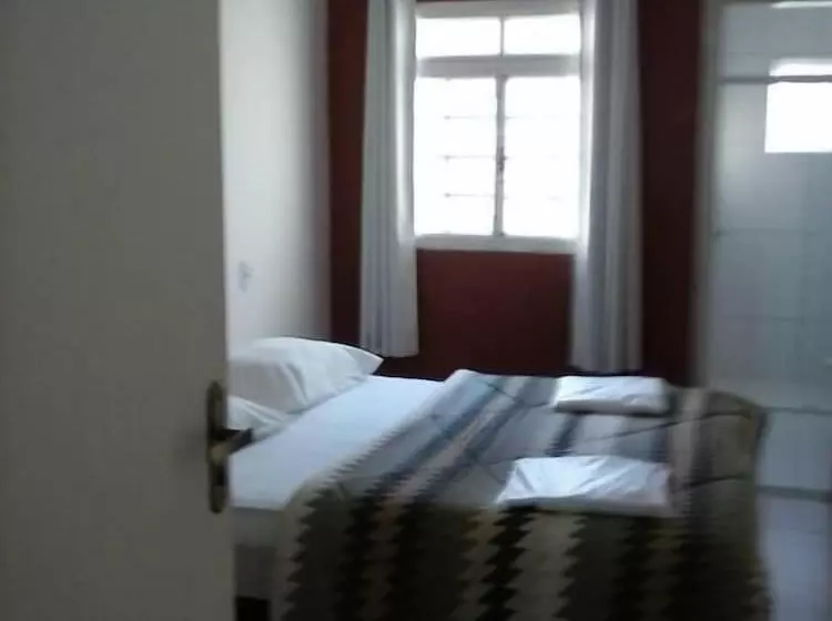 Hostelli Pousada Vila Do Biribiri