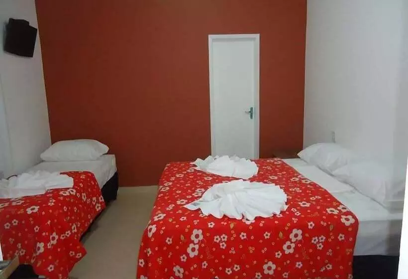 Hostelli Pousada Vila Do Biribiri