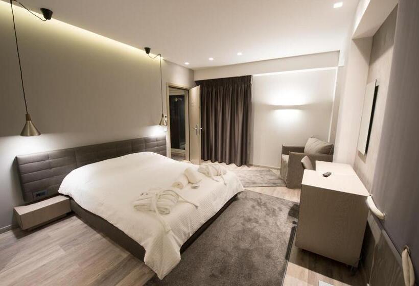 Отель Castello City