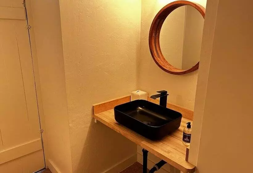 Hotelli Corduroy Boutique Lodge