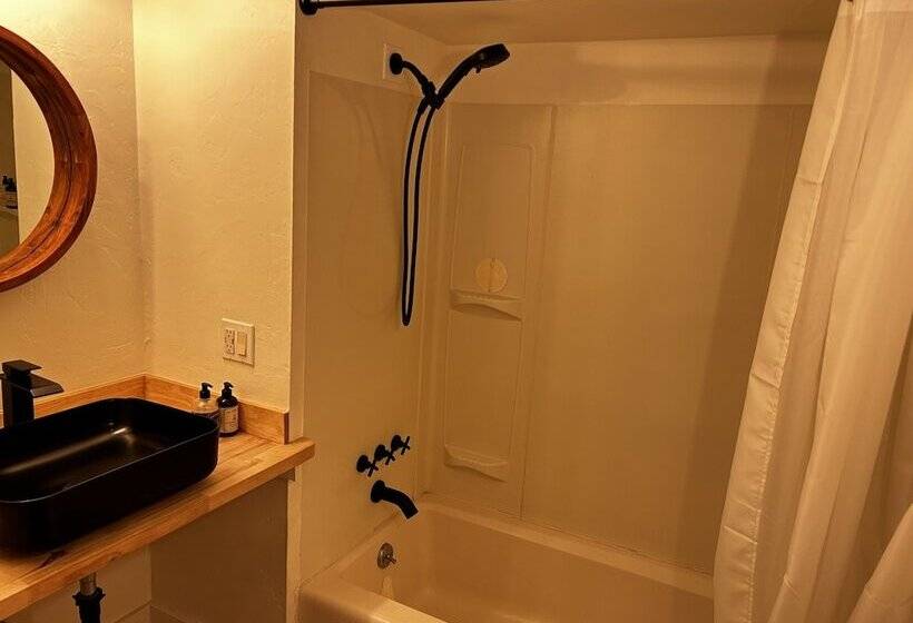 酒店 Corduroy Boutique Lodge