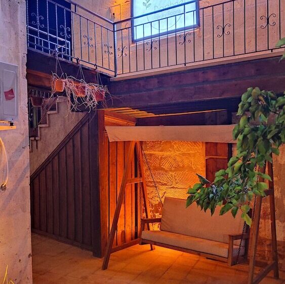 هتل Daphne Luxury Rooms