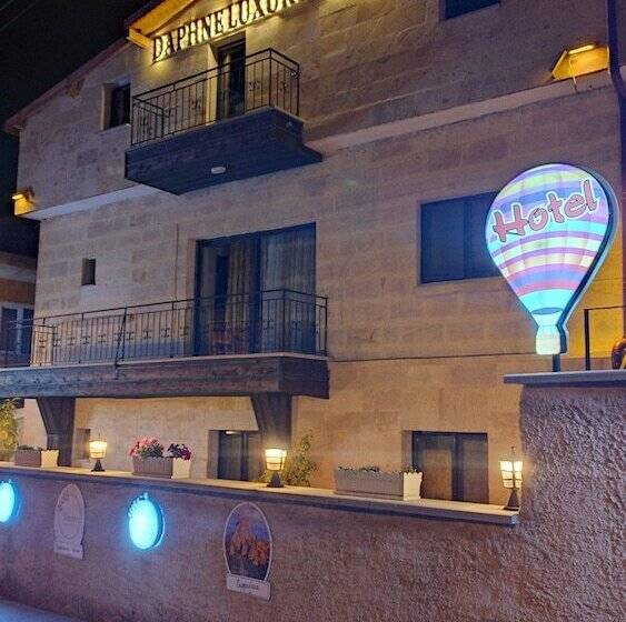 هتل Daphne Luxury Rooms