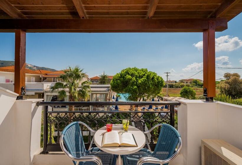 בית מלון כפרי Denny S Inn