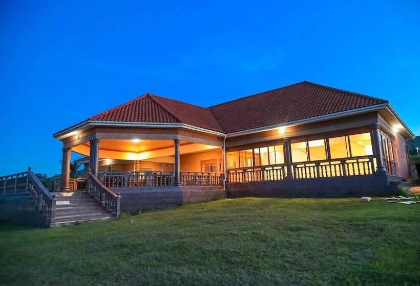 هتل Fancy Resort Beach