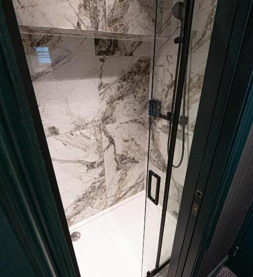 هتل Hyde Park Green