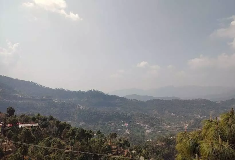 Hotelli Le Halcyon , Kasauli