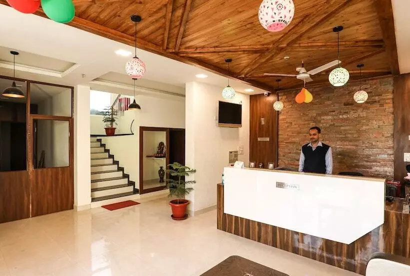 Hotelli Le Halcyon , Kasauli