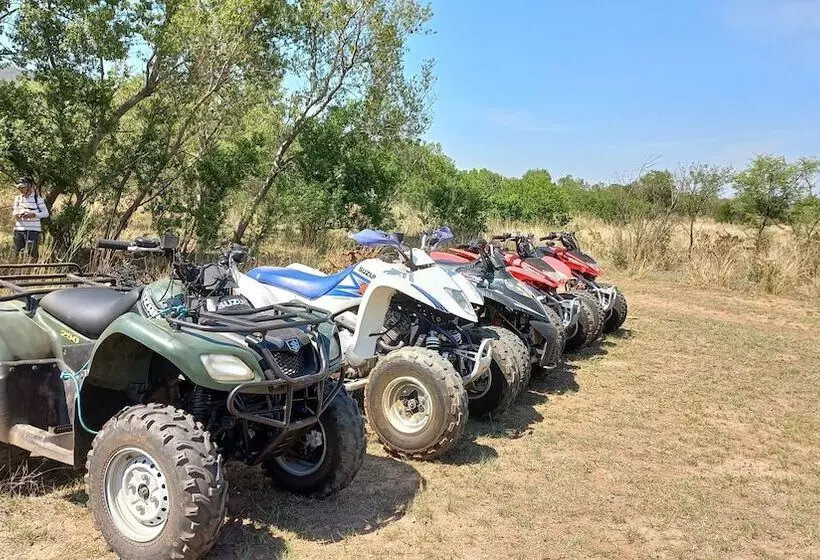 Hotelli Mthembuskloof Country Lodge