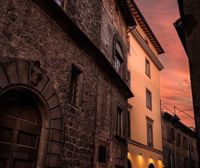 هتل Palazzo Ubertini Urban Suites