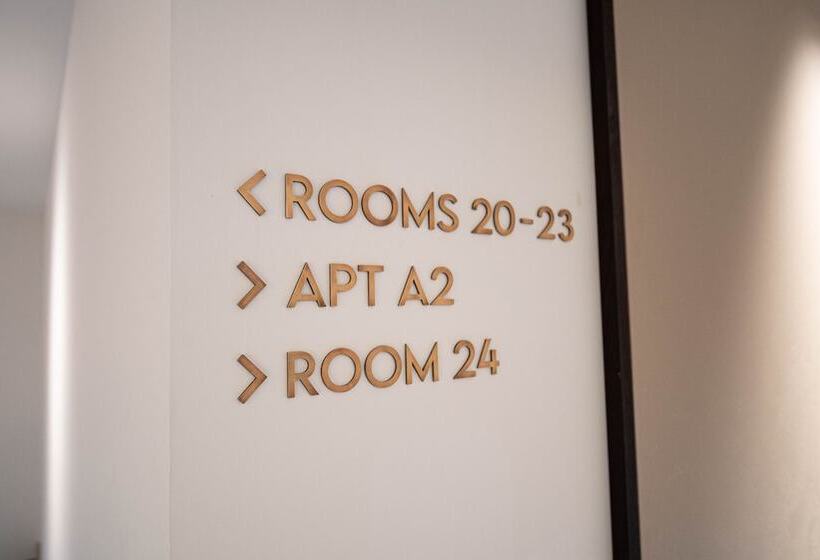 هتل Palazzo Ubertini Urban Suites