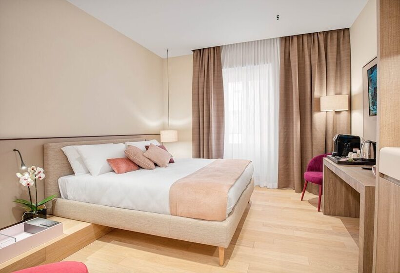 هتل Palazzo Ubertini Urban Suites