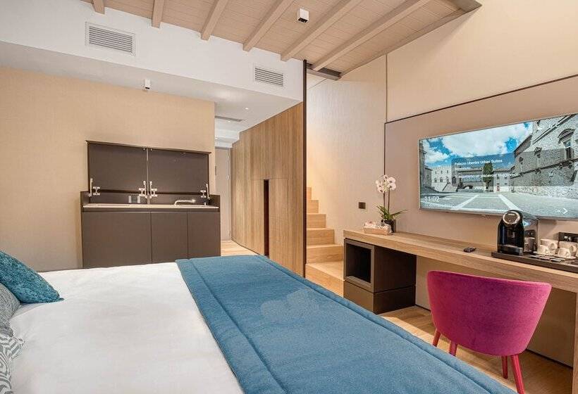 هتل Palazzo Ubertini Urban Suites
