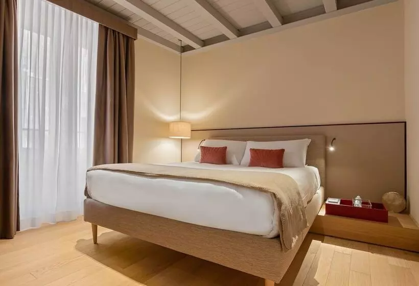 هتل Palazzo Ubertini Urban Suites
