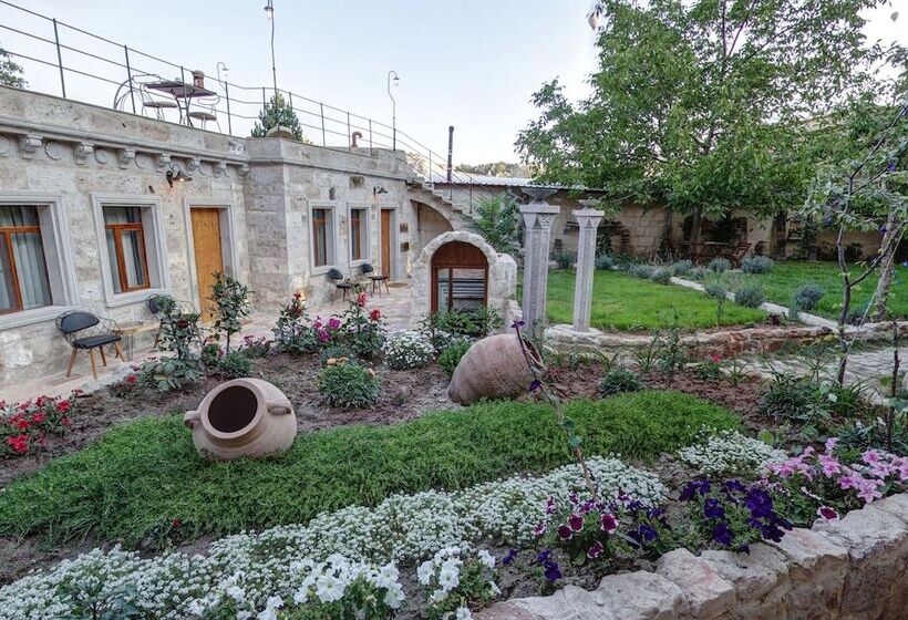 هتل Sarnich Cave Suites