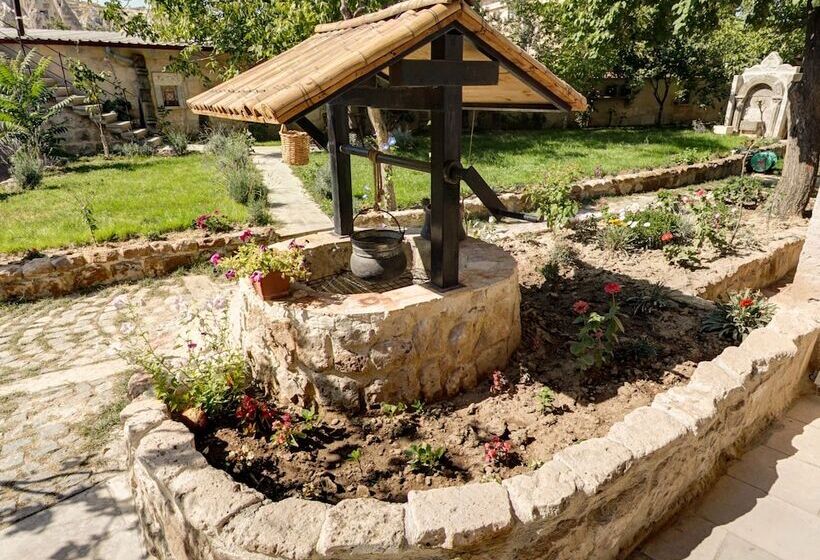 هتل Sarnich Cave Suites