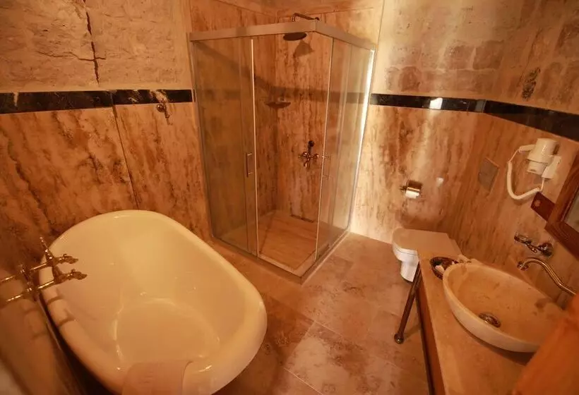ホテル Sarnich Cave Suites