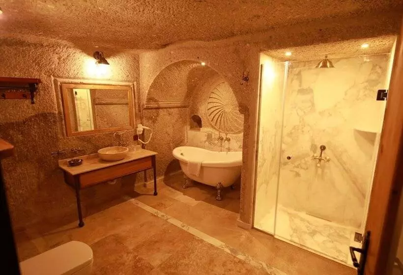 ホテル Sarnich Cave Suites