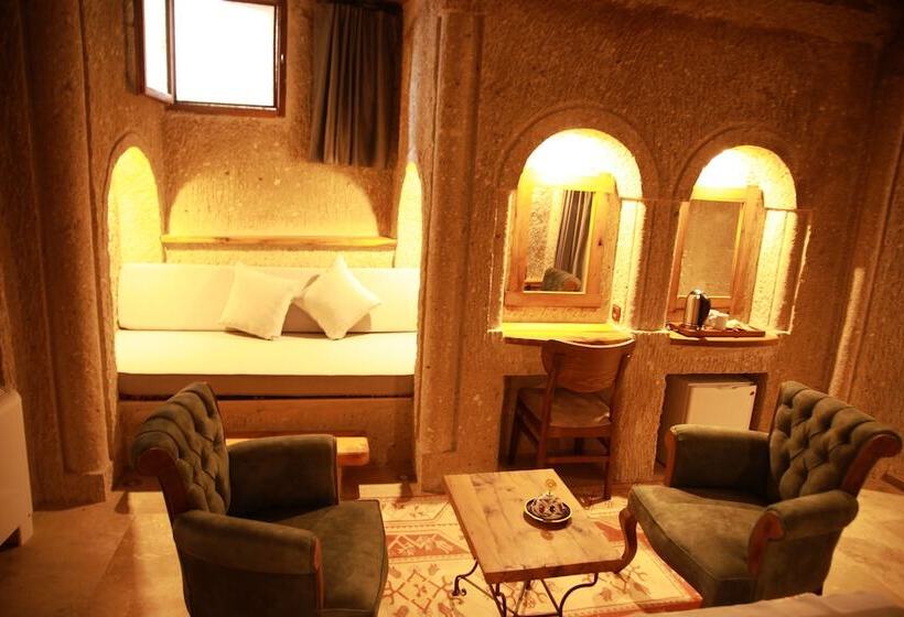 هتل Sarnich Cave Suites