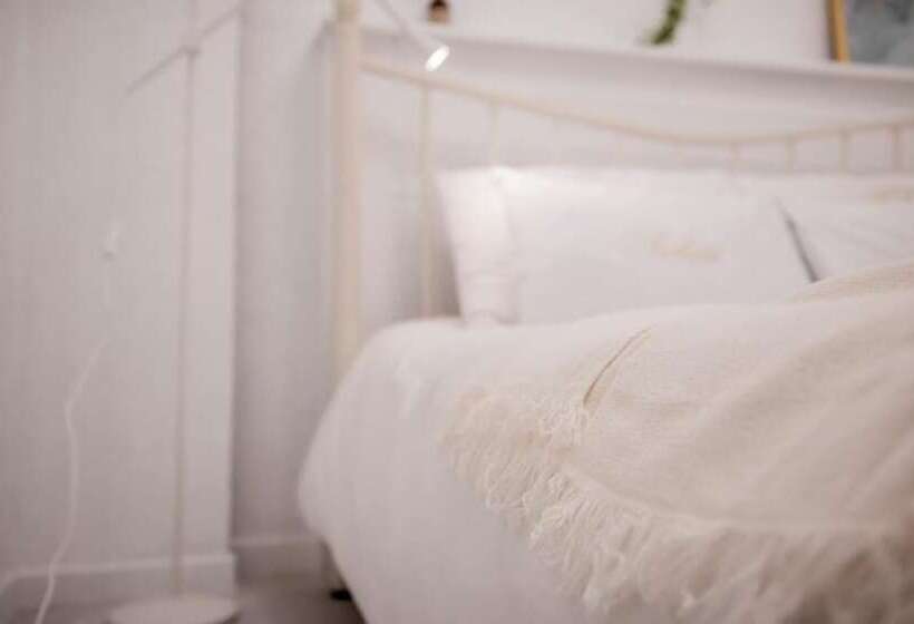 Отель Taean Tahiti Pension