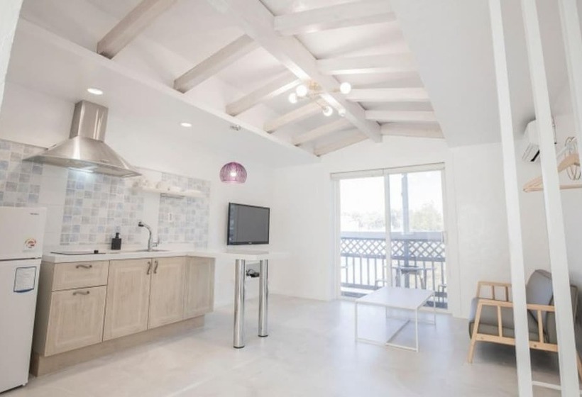 Отель Taean Tahiti Pension