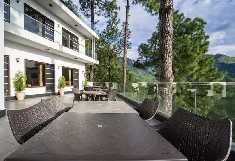 Hotelli The Golden Sunrise