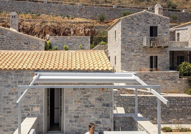 ホテル Trapela Limeni Luxury Suites