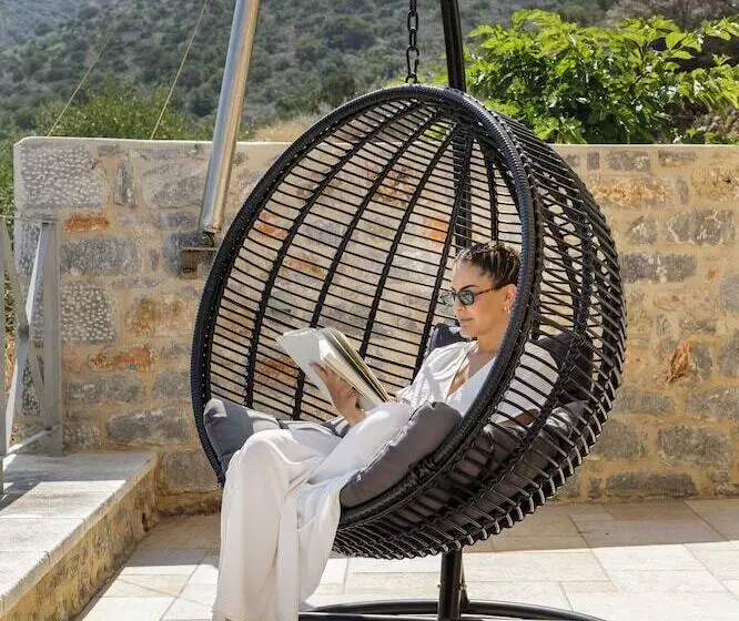 ホテル Trapela Limeni Luxury Suites