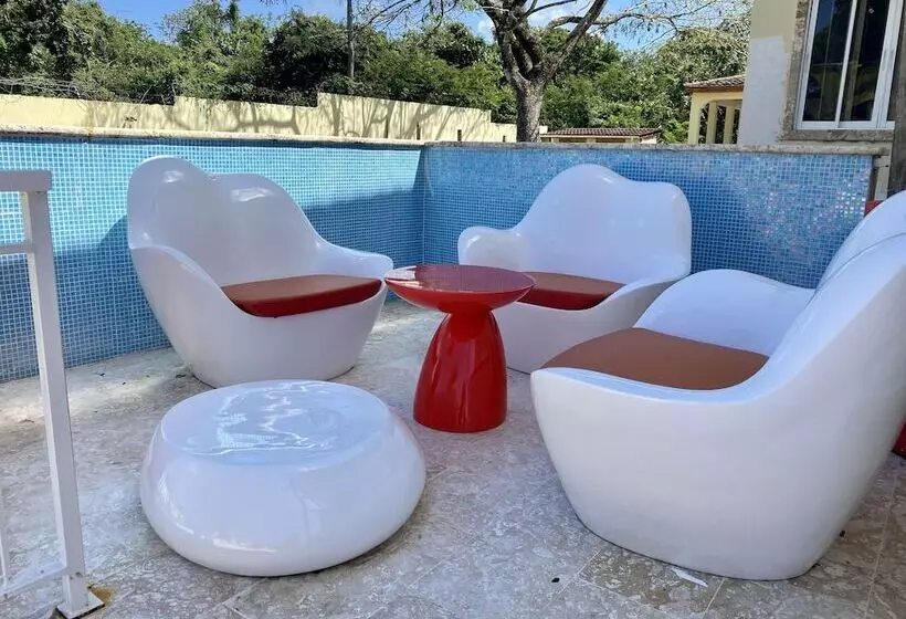 Hotelli Villa De La Vida