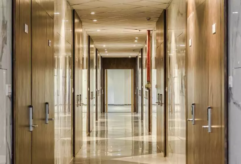 Meridian Hotel Banquets And Rooms
