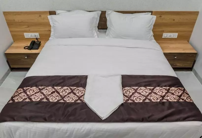 Meridian Hotel Banquets And Rooms
