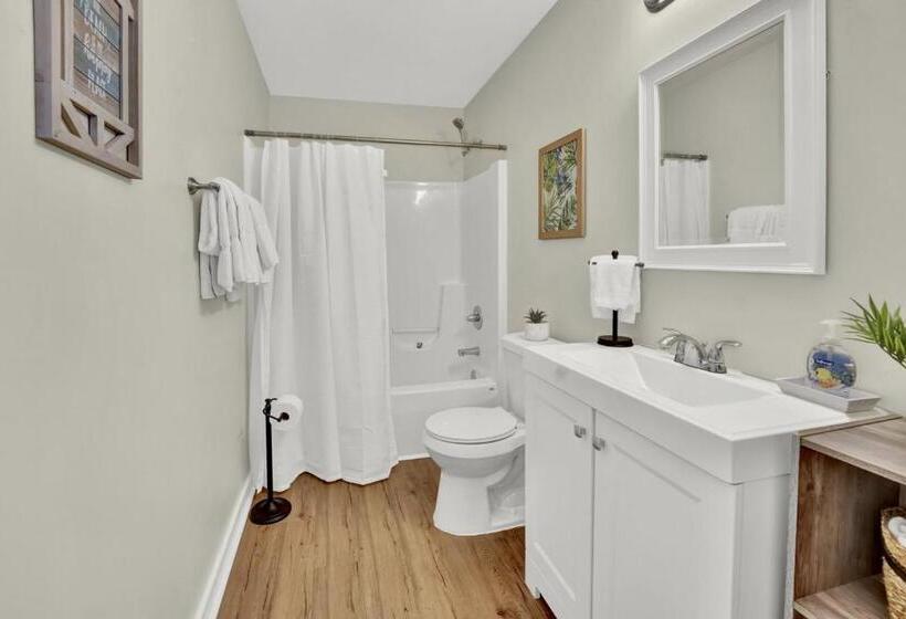 모텔 Bahama Breeze Suites