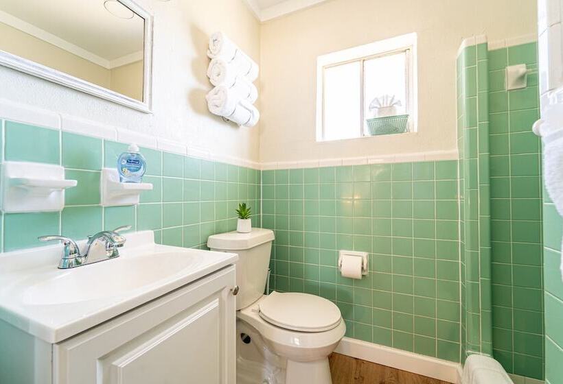 모텔 Bahama Breeze Suites