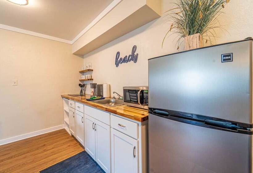 모텔 Bahama Breeze Suites